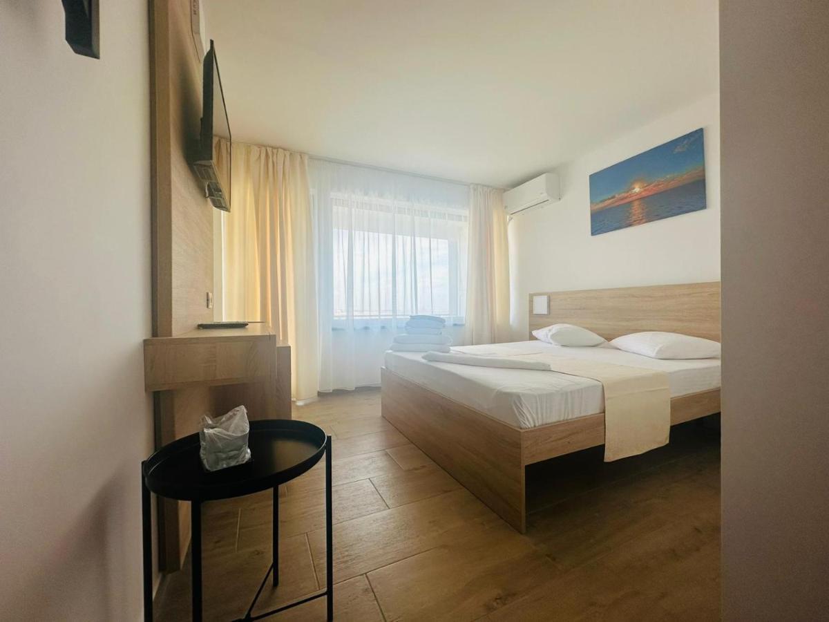 Hotel Gloria Эфорие-Суд Экстерьер фото