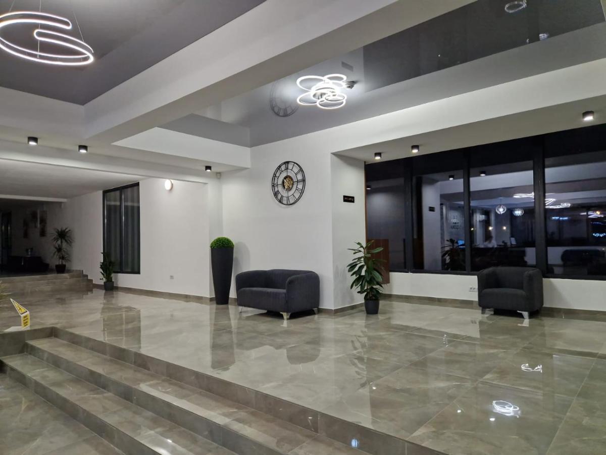 Hotel Gloria Эфорие-Суд Экстерьер фото